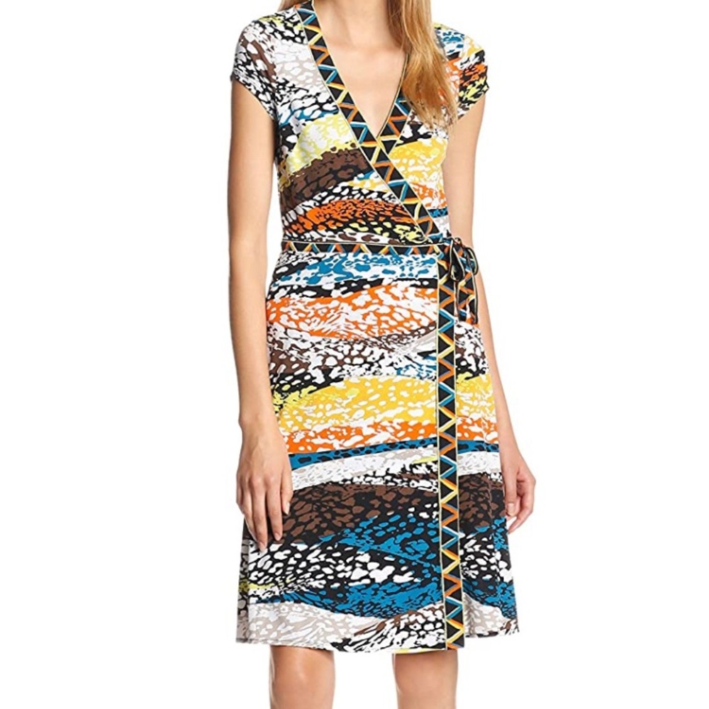 BCBG MaxAzria Jersey Short Sleeve Wrap Dres